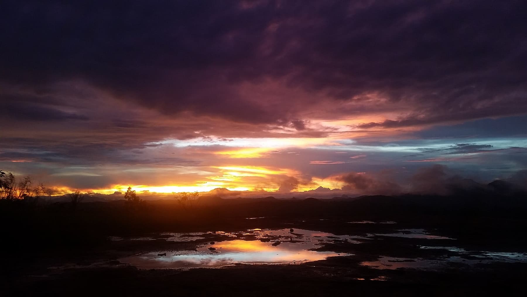 Sunset in Ile, Zambézia